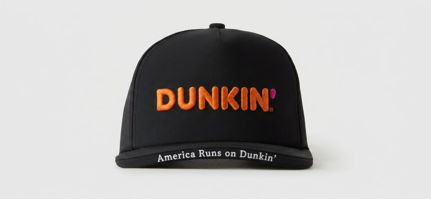 DUNKINDONUTS - AMERICA RUNS ON DUNKIN'