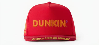 DUNKINDONUTS - AMERICA RUNS ON DUNKIN