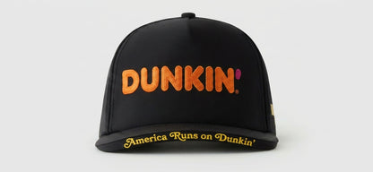 DUNKINDONUTS - AMERICA RUNS ON DUNKIN'